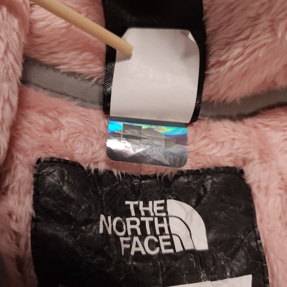 The North Face Infant Oso One Piece Suit 6-12 months Pink Excellent Condition - Picture 15 of 16